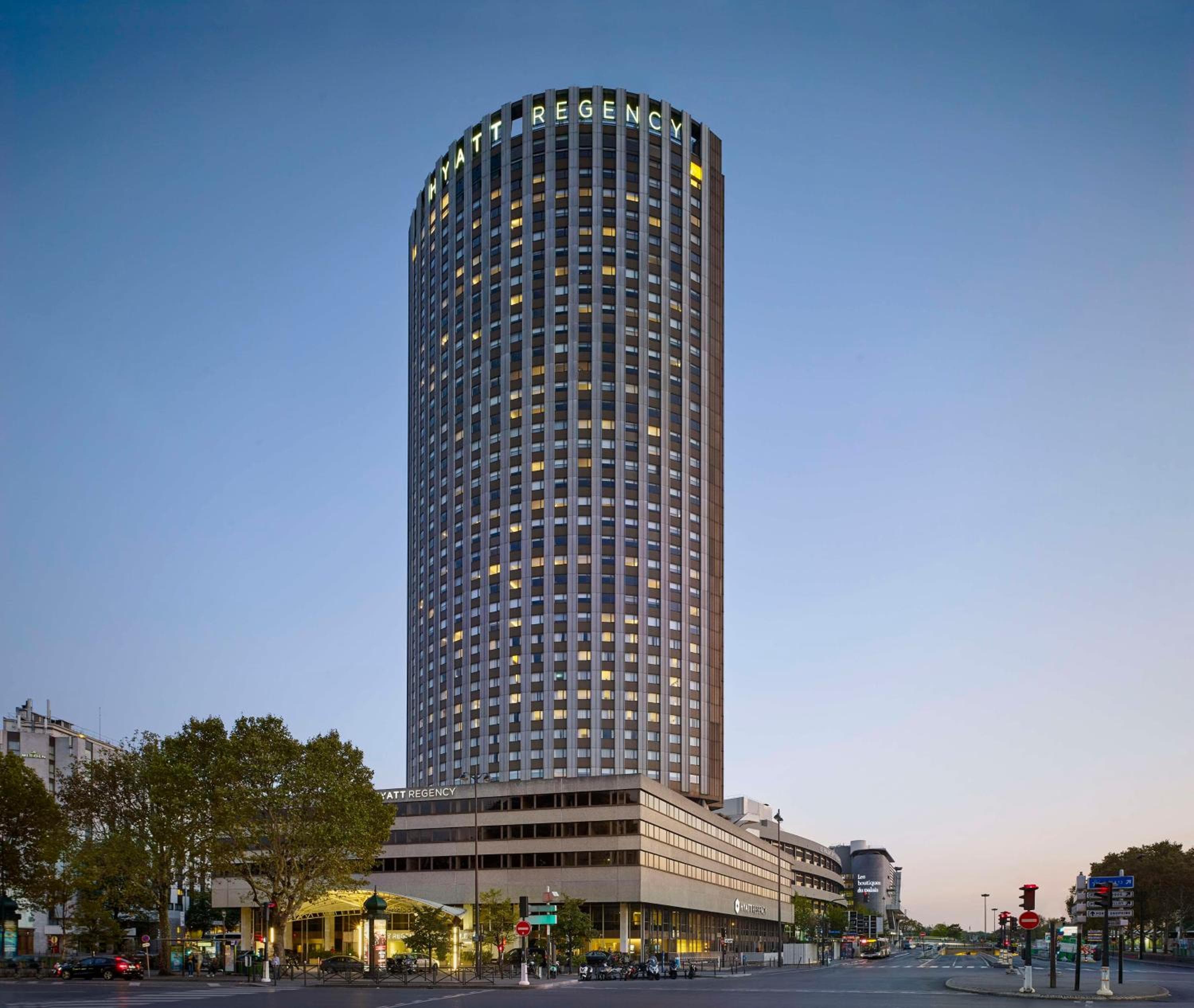 Hyatt Regency Paris Etoile