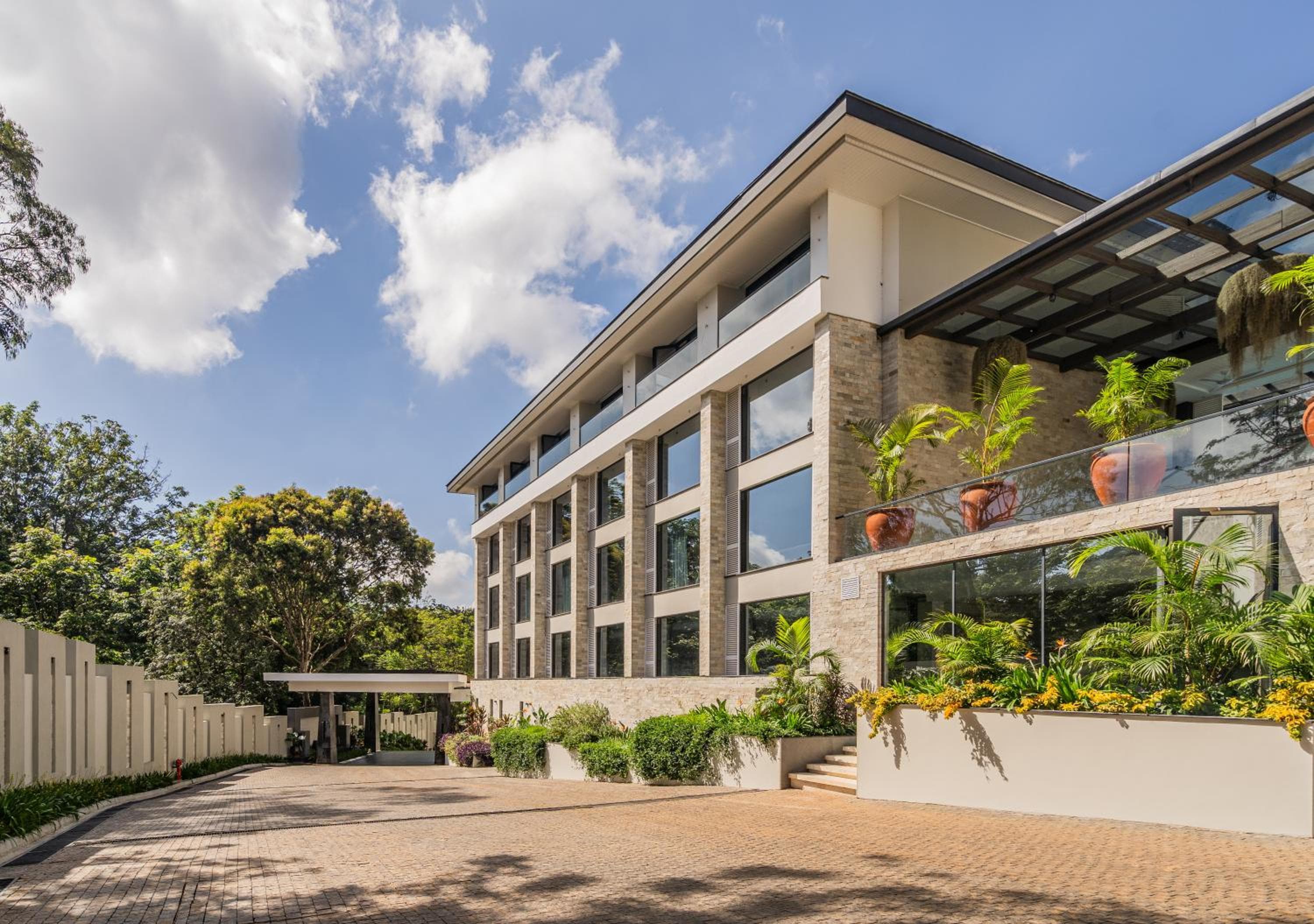 Kwetu Nairobi, Curio Collection By Hilton